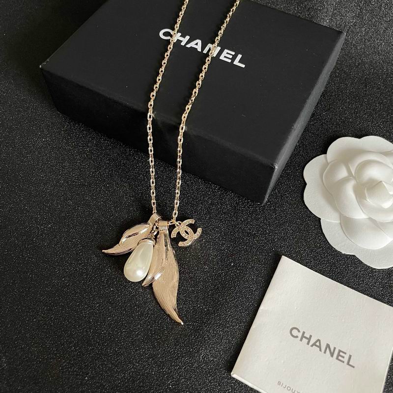 Chanel Necklace 03yxs187